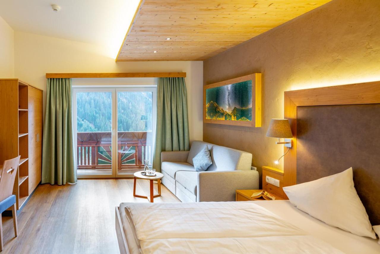 Hotel Tiroler Herz Hinterhornbach エクステリア 写真