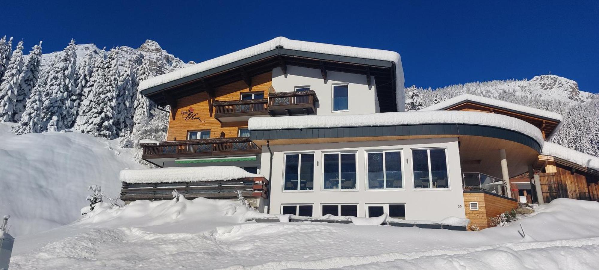 Hotel Tiroler Herz Hinterhornbach エクステリア 写真