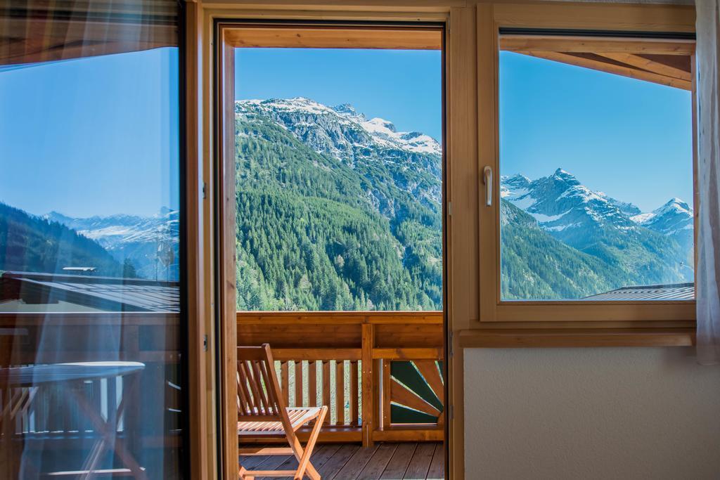 Hotel Tiroler Herz Hinterhornbach エクステリア 写真